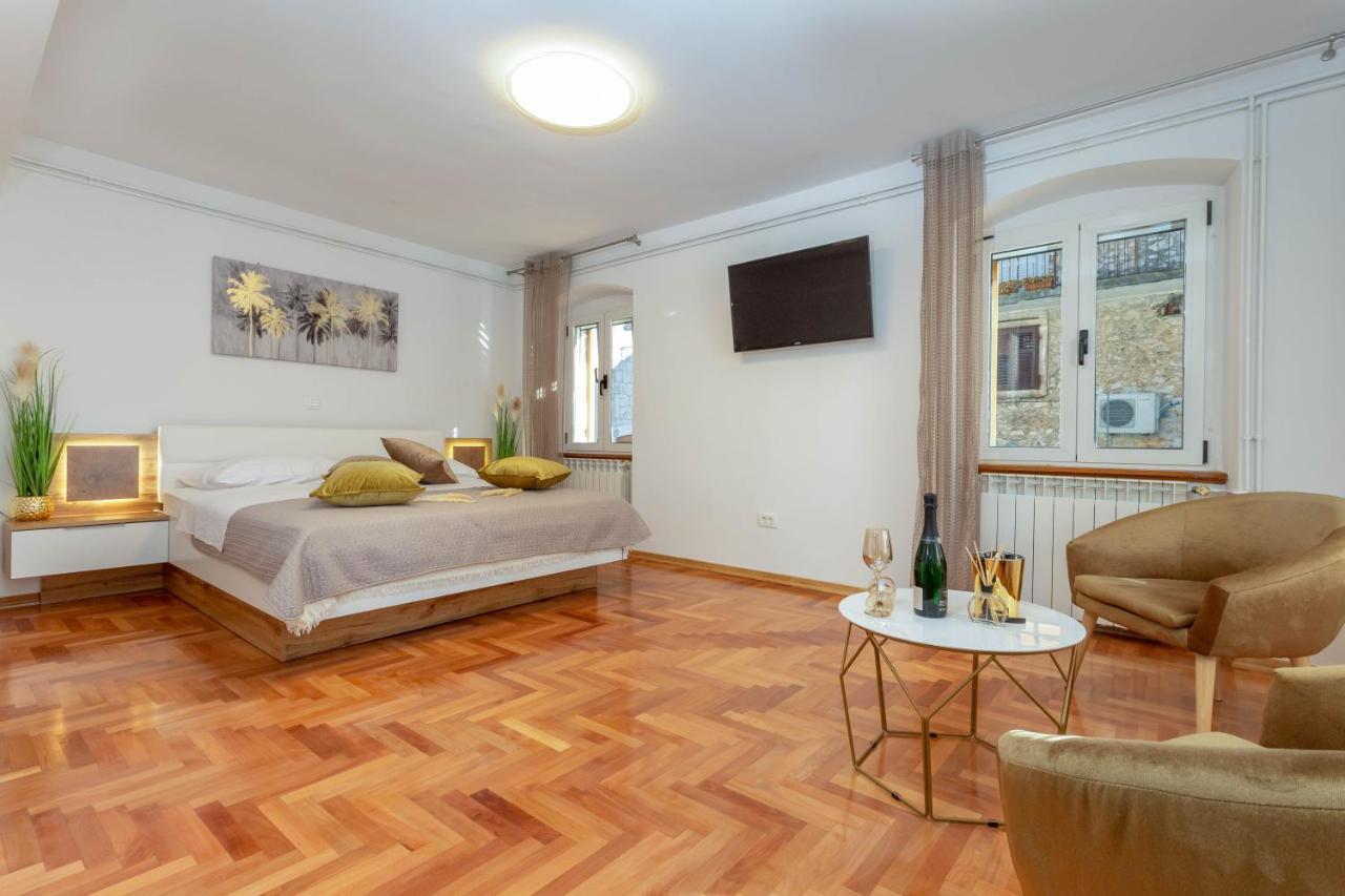 Deluxe Dreamy Room In The Center Of Hvar With Sea View Hvar Town Buitenkant foto